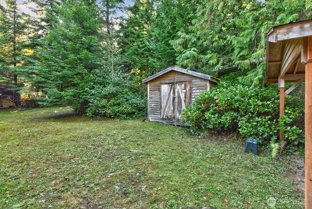 2103 Sherwood Forest Lane, Camano Island, WA 98282