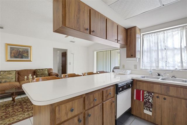 2472 21ST STREET, Sarasota, FL 34234