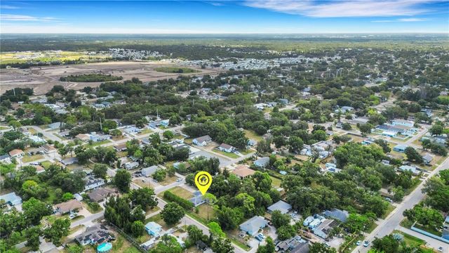2472 21ST STREET, Sarasota, FL 34234