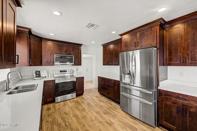 2341 N DAYTON Street, Phoenix, AZ 85006