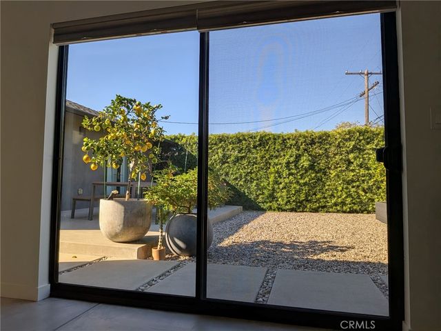 6521 W 87th Street, Westchester, CA 90045