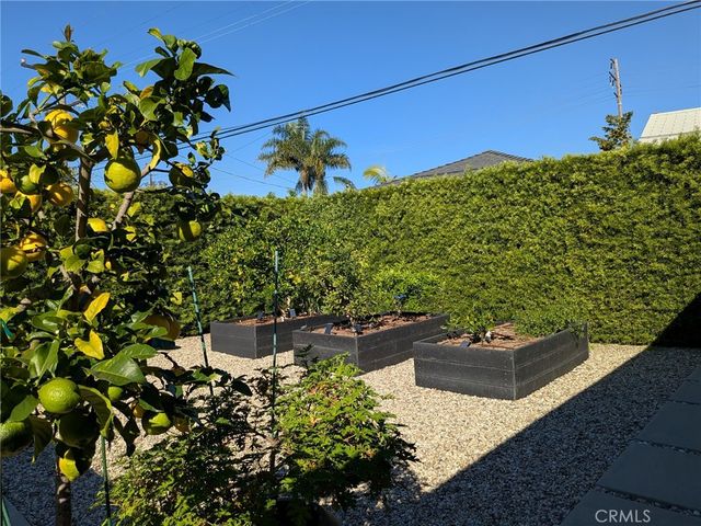 6521 W 87th Street, Westchester, CA 90045