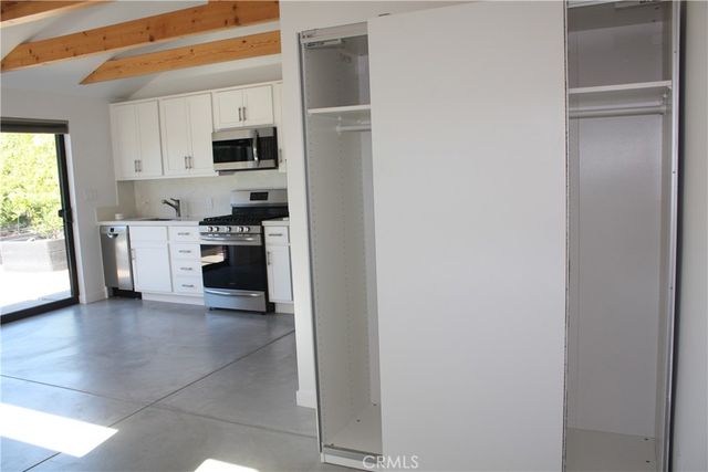 6521 W 87th Street, Westchester, CA 90045