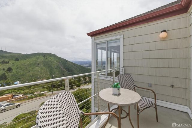 743 Green Ridge Drive 1, Daly City, CA 94014