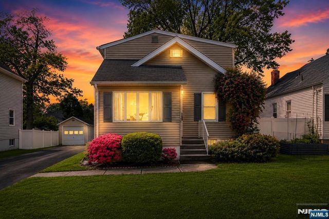 74 8th Avenue, Hawthorne, NJ 07506