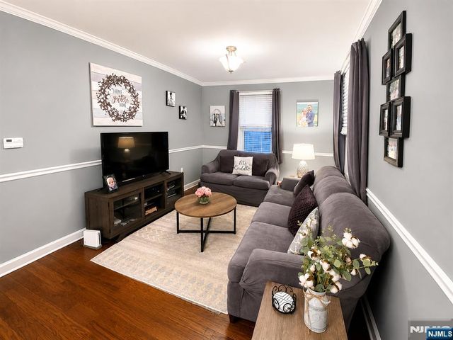 74 8th Avenue, Hawthorne, NJ 07506