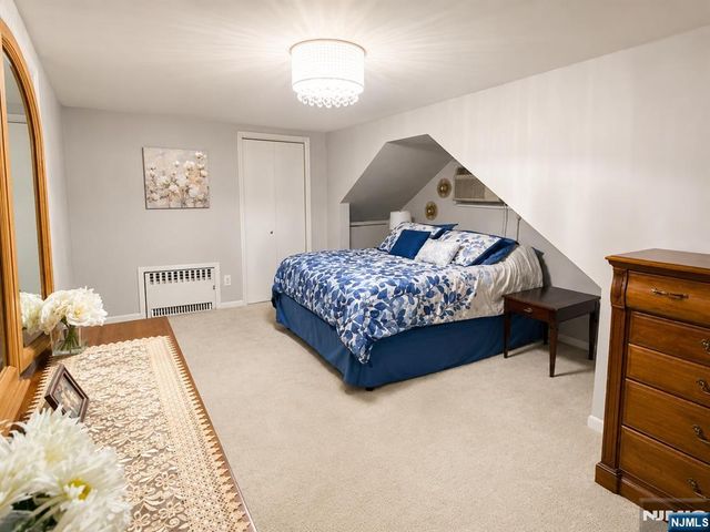 74 8th Avenue, Hawthorne, NJ 07506