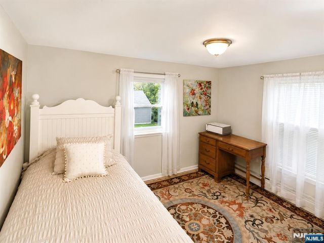 74 8th Avenue, Hawthorne, NJ 07506