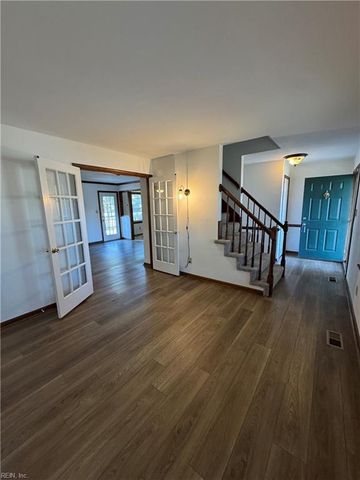 2312 Wood Beach LNDG, Virginia Beach, VA 23455