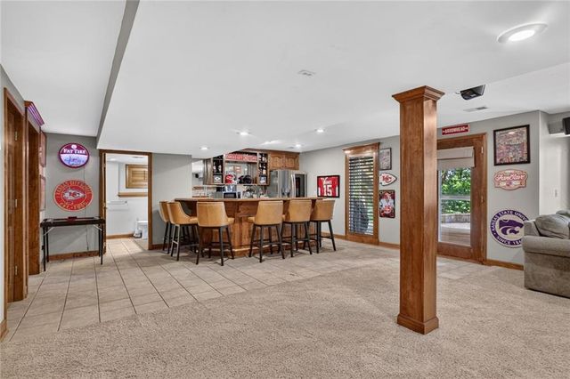 14170 NW 63rd Street, Parkville, MO 64152