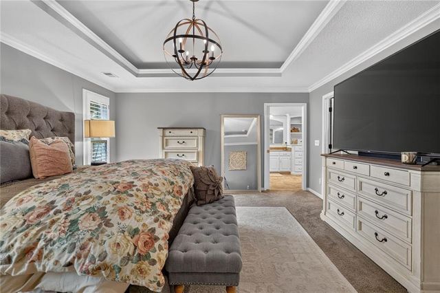 14170 NW 63rd Street, Parkville, MO 64152