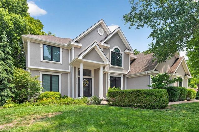 14170 NW 63rd Street, Parkville, MO 64152
