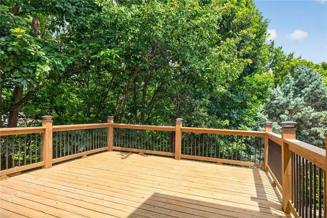14170 NW 63rd Street, Parkville, MO 64152