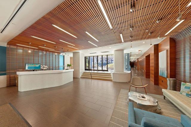 454 W 54th St Apt 4K, New York City, NY 10019