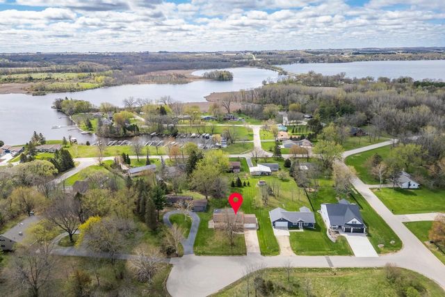 W869 Summit Court, Green Lake, WI 54941