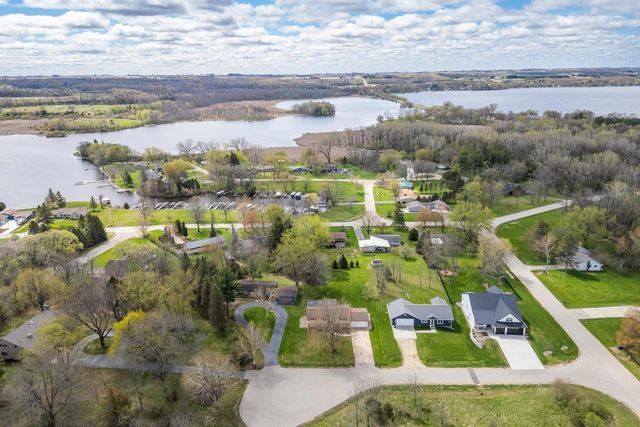 W869 Summit Court, Green Lake, WI 54941