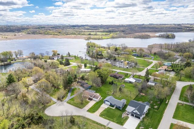 W869 Summit Court, Green Lake, WI 54941