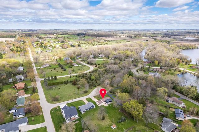 W869 Summit Court, Green Lake, WI 54941