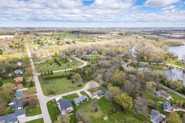 W869 Summit Court, Green Lake, WI 54941