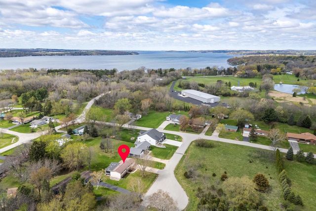 W869 Summit Court, Green Lake, WI 54941