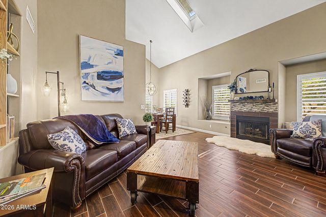 25837 N 47th Place, Phoenix, AZ 85050