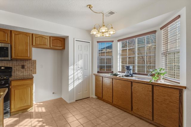 4108 Foxwood Trail SE, Rio Rancho, NM 87124