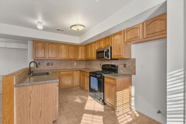 4108 Foxwood Trail SE, Rio Rancho, NM 87124