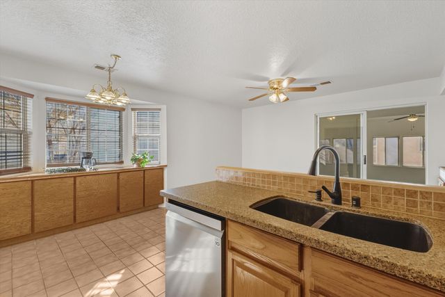 4108 Foxwood Trail SE, Rio Rancho, NM 87124