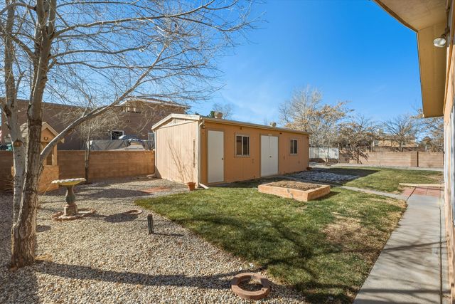 4108 Foxwood Trail SE, Rio Rancho, NM 87124