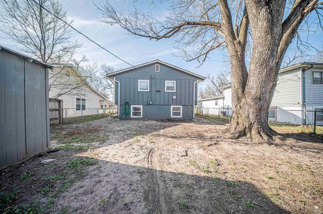 728 W 12th Street, Junction City, KS 66441