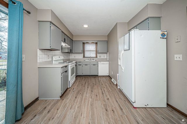 728 W 12th Street, Junction City, KS 66441