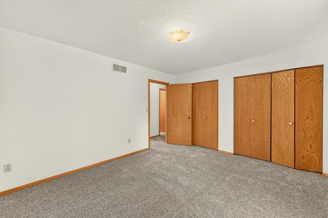 4150 Valley Drive NW, Rochester, MN 55901
