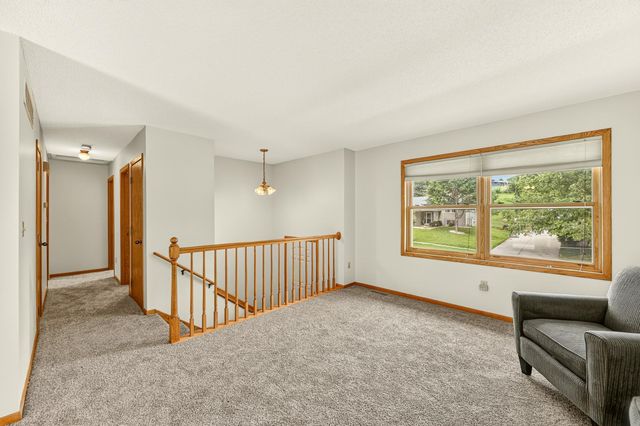 4150 Valley Drive NW, Rochester, MN 55901