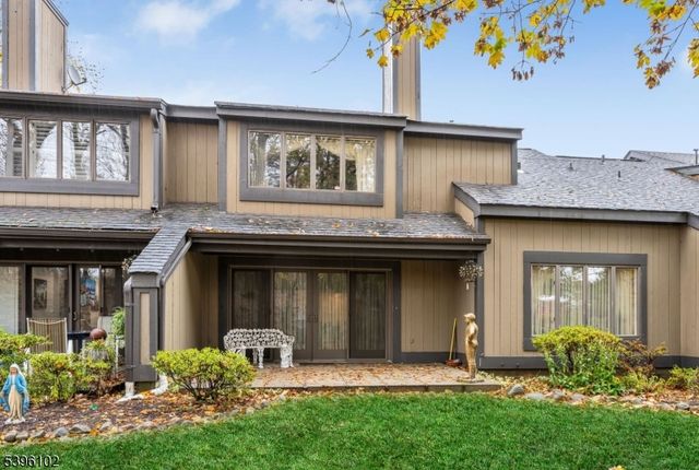 444 Bromley Pl, Wyckoff Twp., NJ 07481