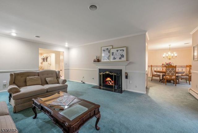 444 Bromley Pl, Wyckoff Twp., NJ 07481