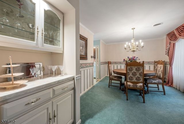 444 Bromley Pl, Wyckoff Twp., NJ 07481