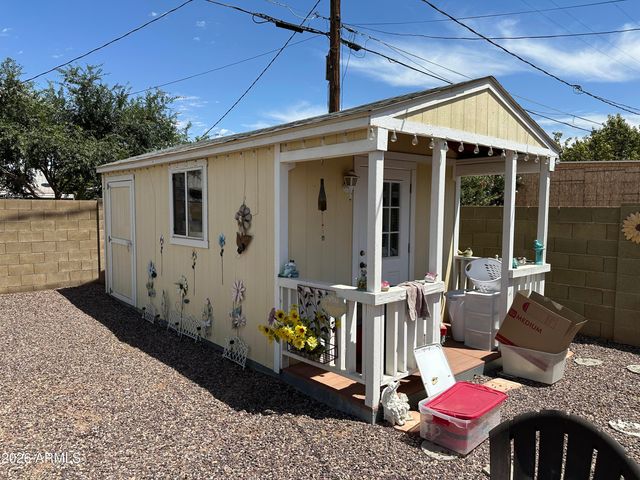 155 N HUNT Drive W, Mesa, AZ 85203