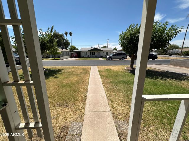 155 N HUNT Drive W, Mesa, AZ 85203