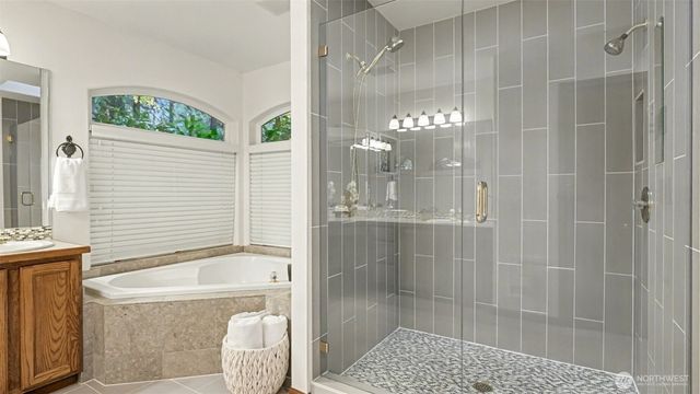 12816 322nd Avenue NE, Duvall, WA 98019