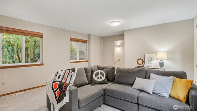 12816 322nd Avenue NE, Duvall, WA 98019