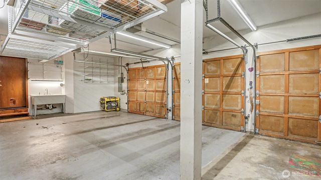 12816 322nd Avenue NE, Duvall, WA 98019