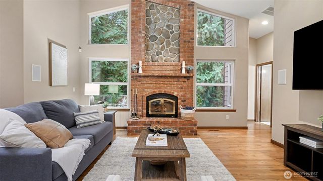 12816 322nd Avenue NE, Duvall, WA 98019