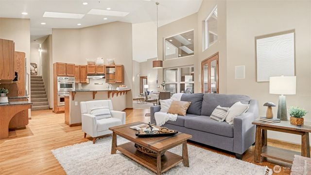 12816 322nd Avenue NE, Duvall, WA 98019