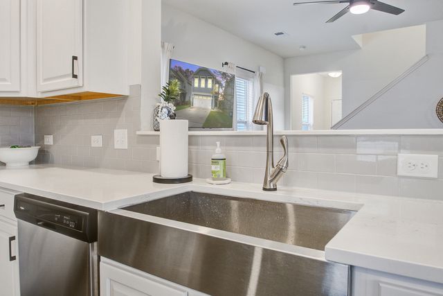 209 Night Heron Street, Summerville, SC 29486