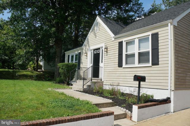 3027 WAYNE RD, Falls Church, VA 22042