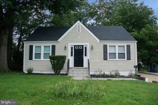 3027 WAYNE RD, Falls Church, VA 22042