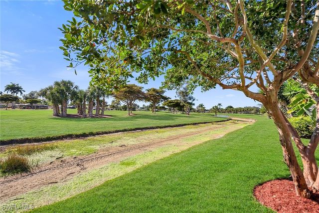 466 Bristle Cone LN 34, Naples, FL 34113
