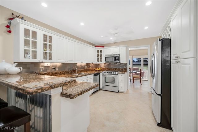 466 Bristle Cone LN 34, Naples, FL 34113