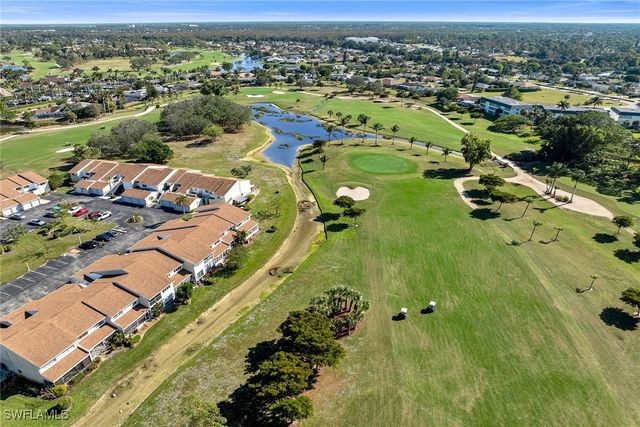 466 Bristle Cone LN 34, Naples, FL 34113