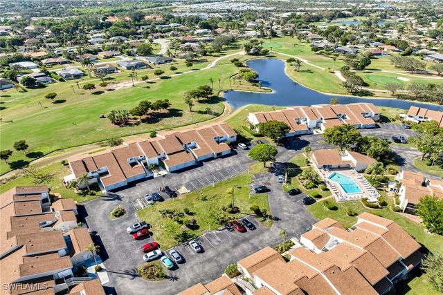 466 Bristle Cone LN 34, Naples, FL 34113